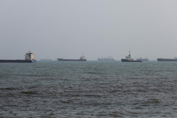 Supertanker Explodes After Hitting Mine, IRGC Says, & Asserts ‘Strait Of Hormuz Is Closed’…